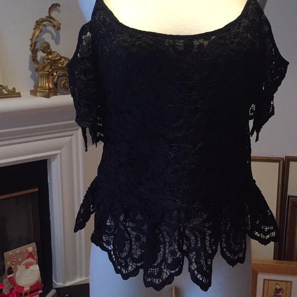 🍃❤️Pretty in Lace - Picture 6 of 6